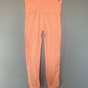 FREE PEOPLE MOVEMENT LEGGINGS